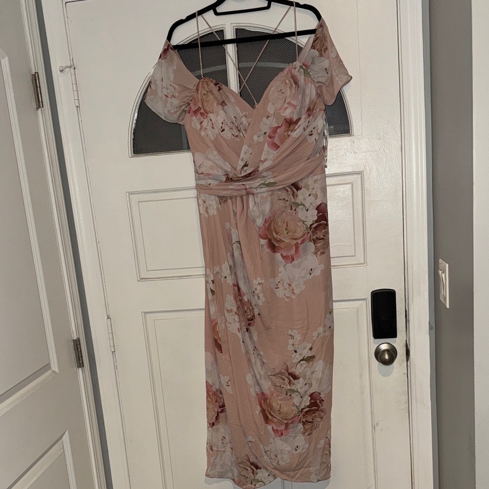 City Chic Blush Floral Midi Dress